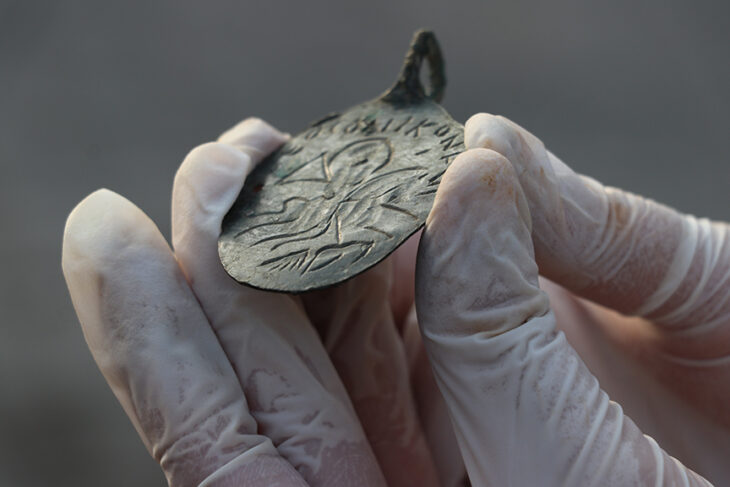 A unique 1600-year-old pendant depicting the Prophet Solomon has been discovered