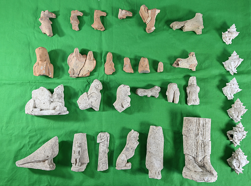 The figurines found in the ancient city of Phaselis