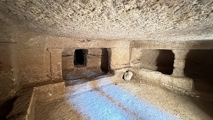1700-year-old Roman chamber tombs in Adıyaman