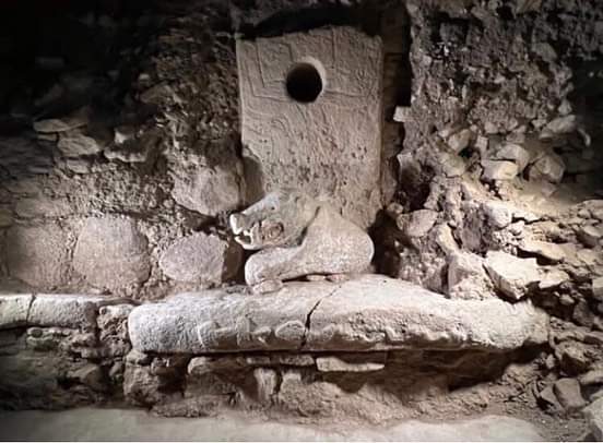 A painted, wild boar sculpture discovered at Göbeklitepe