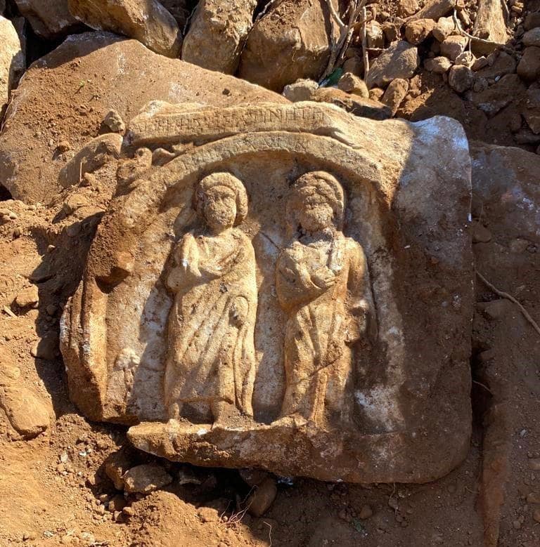During the excavation of the construction foundation, a grave stele found