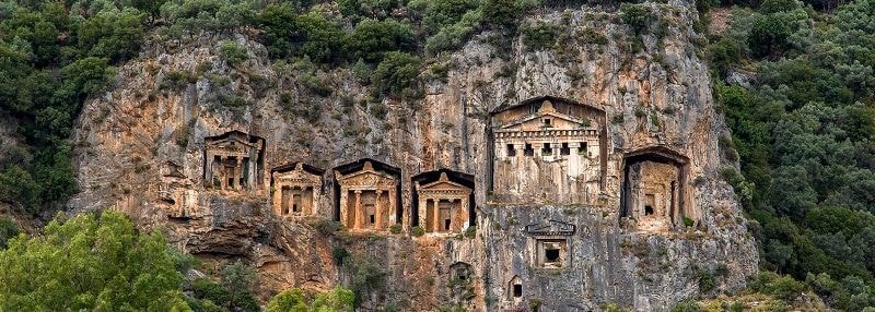 Kaunos rock tombs