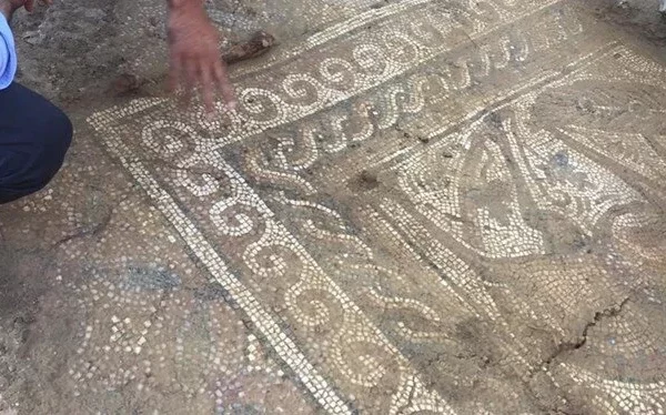 1500-year-old church mosaic was found in Kahramanmaraş