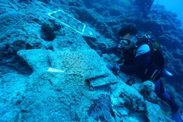 New discoveries in the world’s oldest shipwreck