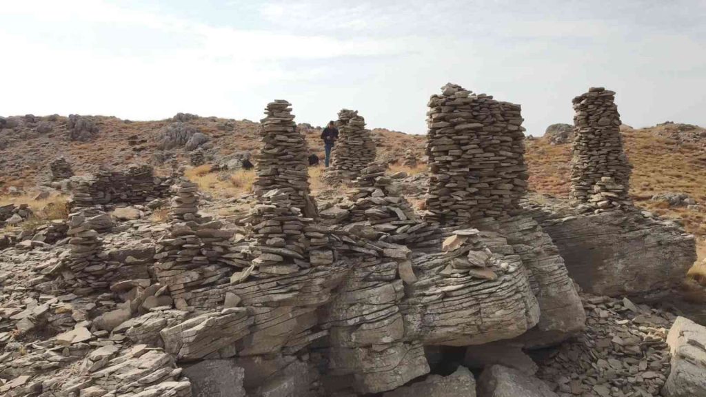 In Adıyaman, villagers found the cult site where the oboos were located