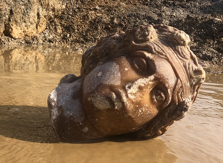 Statue heads of Dionysus and Aphrodite were unearthed in the Ancient City of Aizanoi