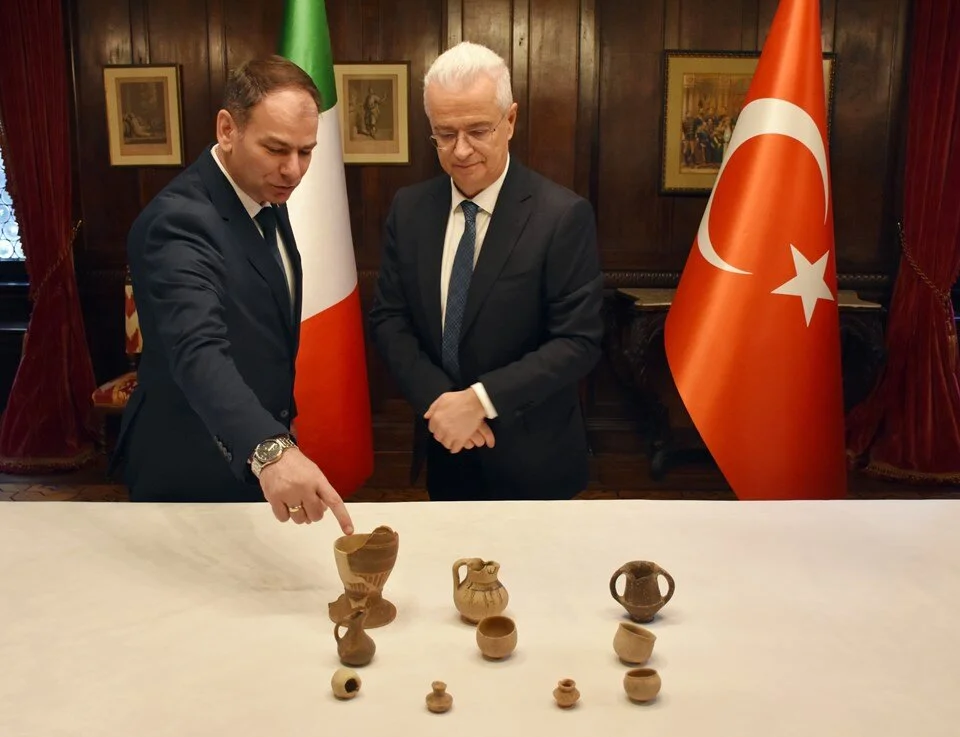 The 10 historical artifacts kidnapped from Türkiye to Italy are being brought back to the country
