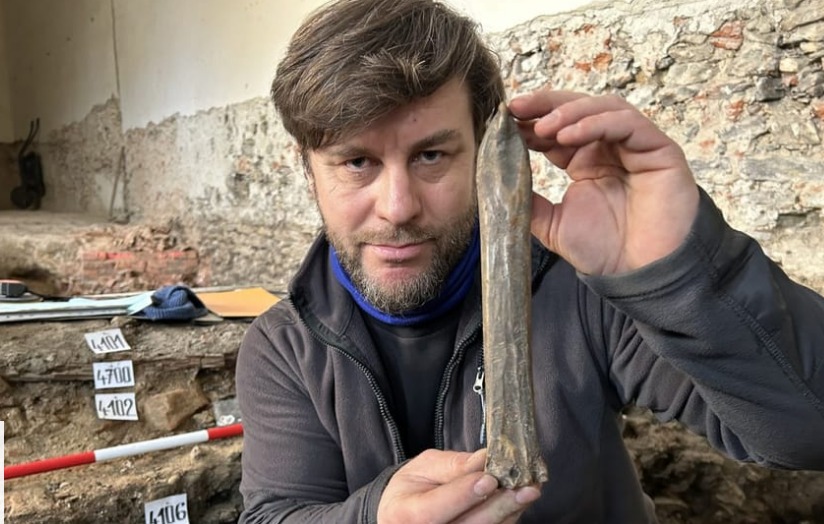 Archaeologists find 1,000-year-old bone skate