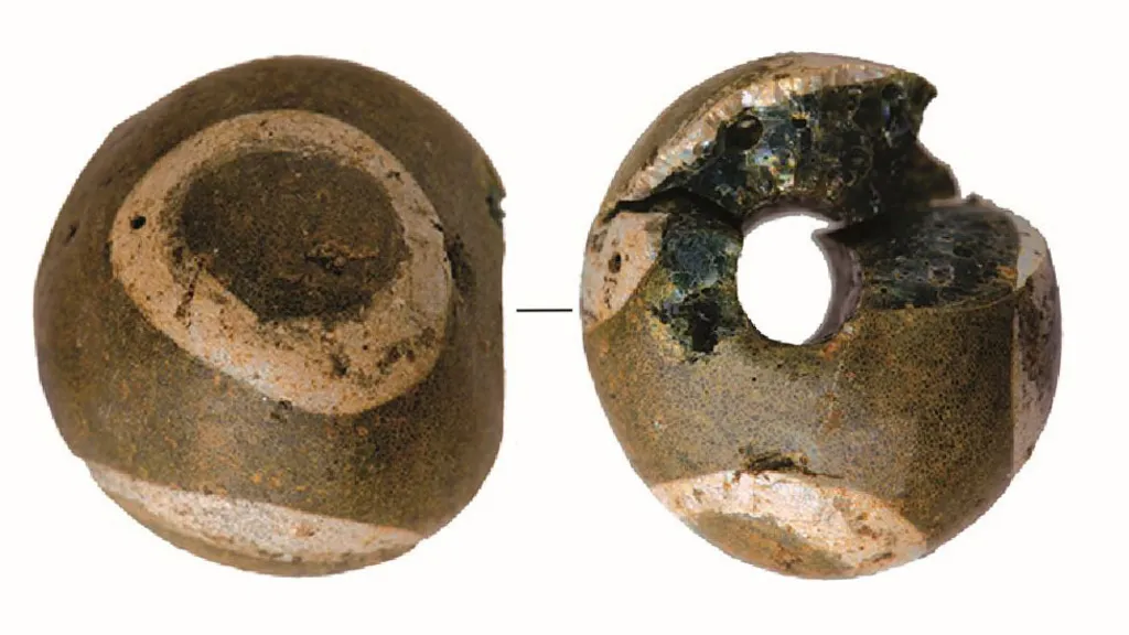 British archaeologists find Iranian glass beads in 'Britain's Pompeii'