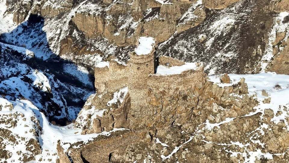 The Devil's Castle in Ardahan, which is estimated to have been built by the Urartians, will be restored