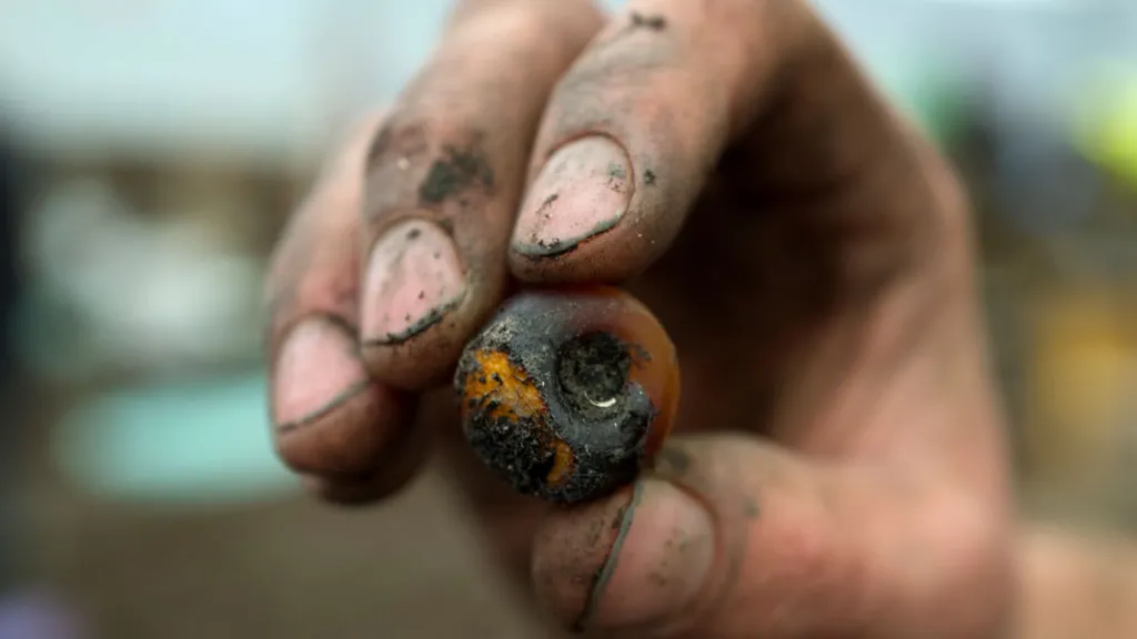 British archaeologists find Iranian glass beads in 'Britain's Pompeii'