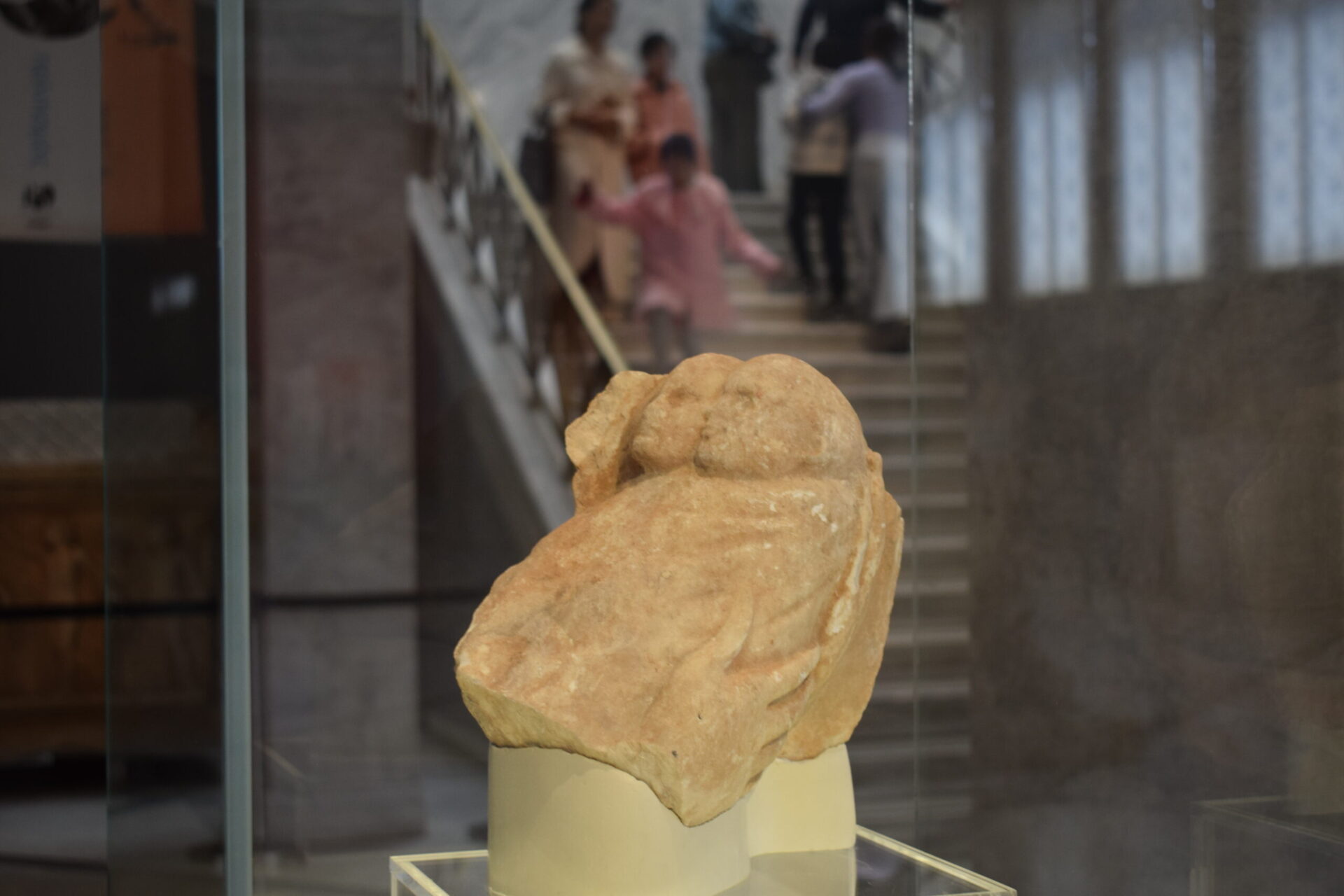The unique "twin baby stele" that survived from the Ancient Greek