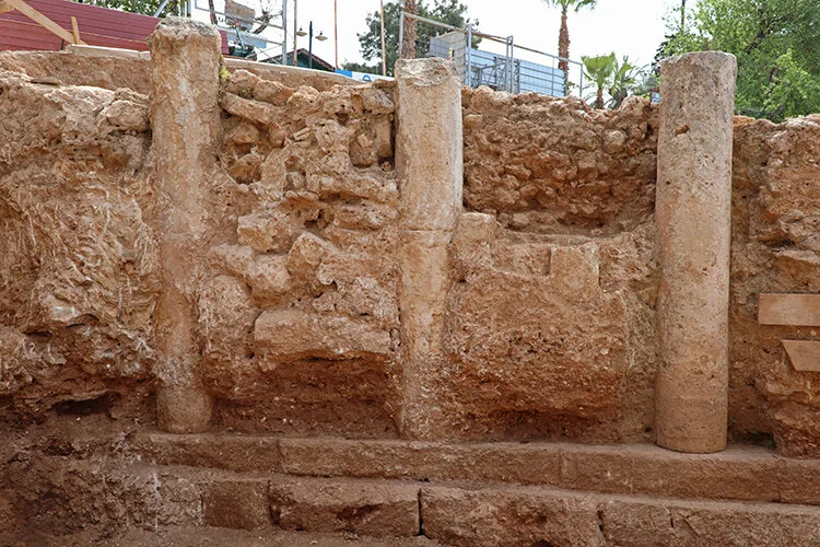 A colonnaded Roman street connected to the sea was unearthed in Antalya