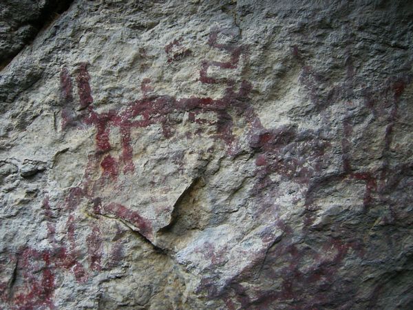 Latmos' 8,000-year-old rock paintings