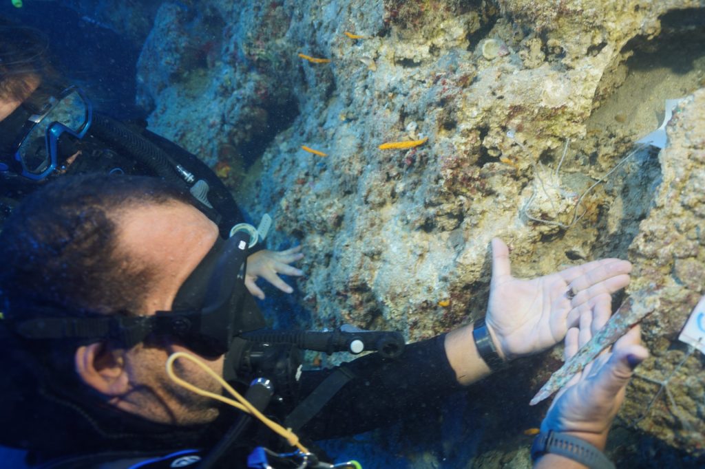 3,600-year-old bronze dagger with silver rivets found in a shipwreck in Antalya