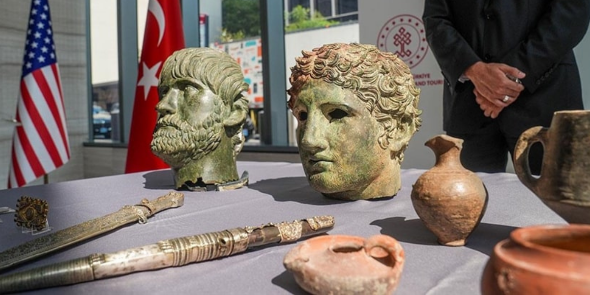 Return of 18 historical artifacts seized in the US to Türkiye held in New York