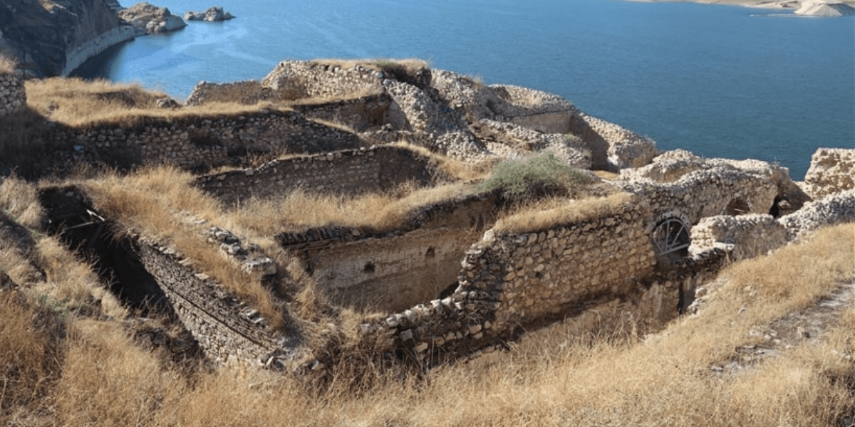 Remains of a 1,600-year-old Roman military structure discovered in Hasankeyf excavations